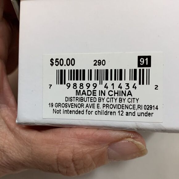 City by City two-piece chain set.  See all photos.  New with tags - Picture 4 of 6